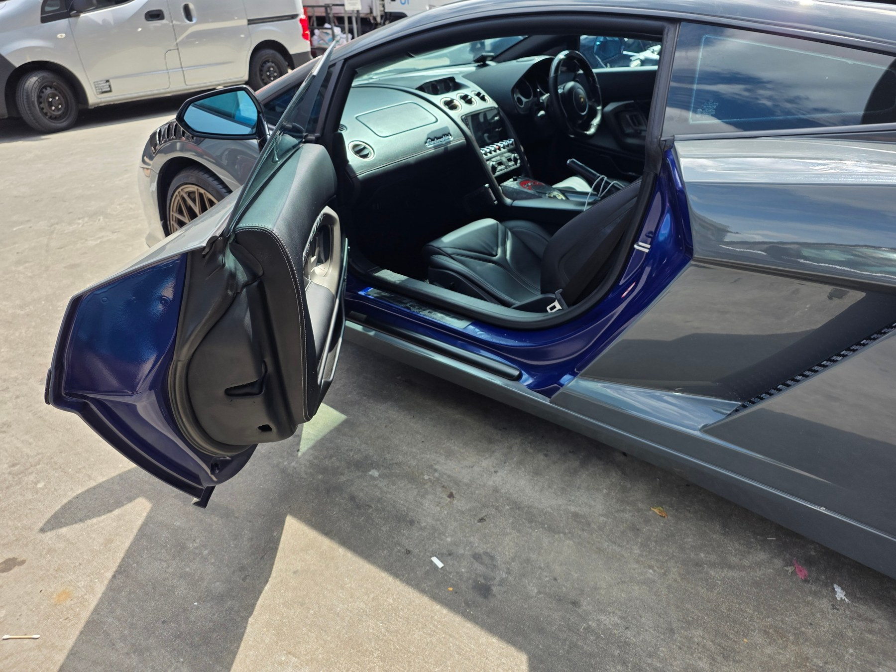 Unlocking assistance for a blue sports car