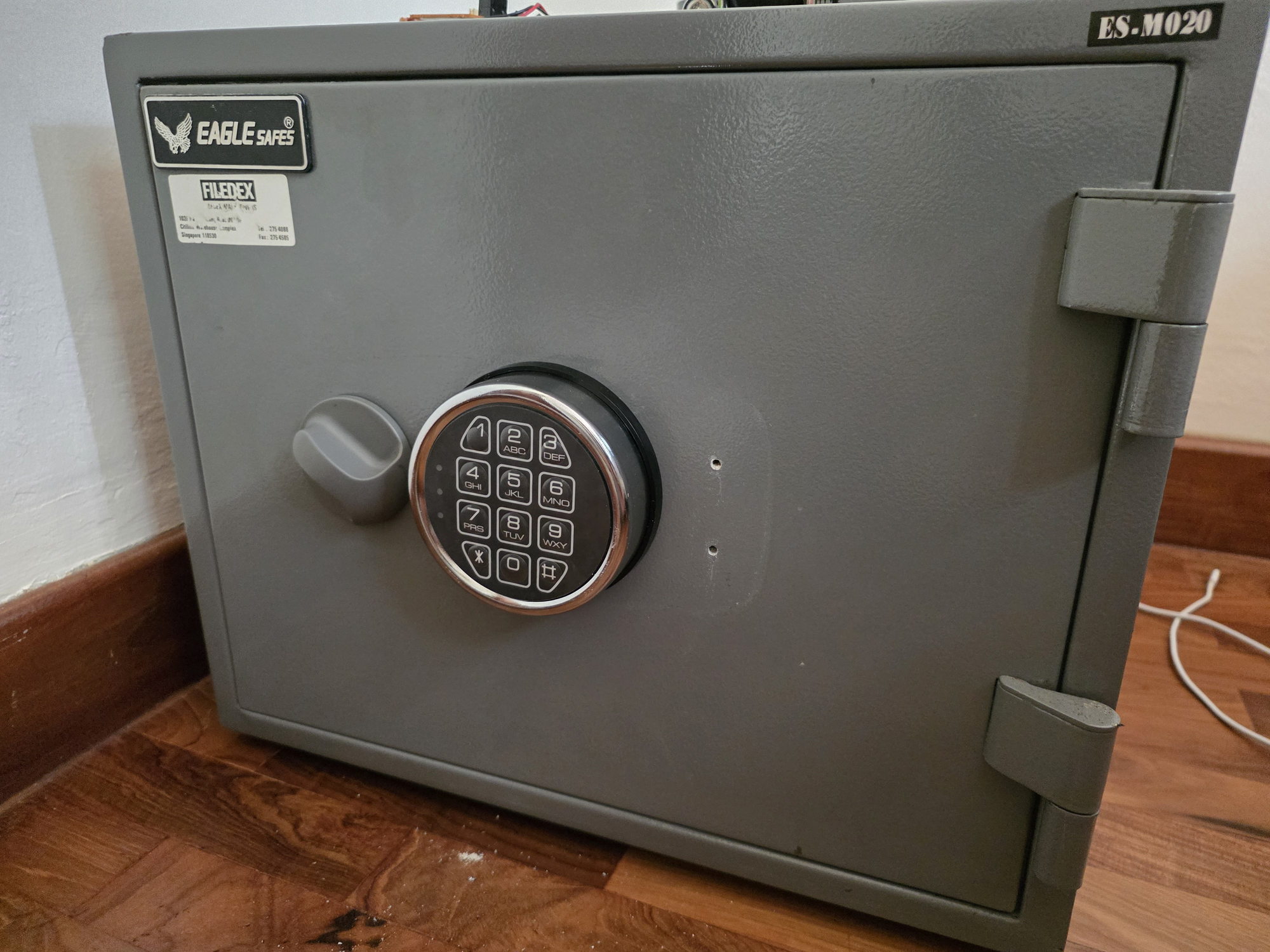 Safe digital lock conversion